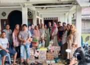 Pemdes Sukomoro Salurkan Bantuan Sembako Dari Masyarakat kepada Keluarga Korban Anak Hanyut di Sungai Rawas