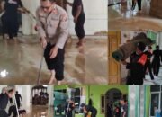 Kapolsek Muara Rupit Pimpin Pembersihan Pascabanjir di Masjid Baitul Hasanah Desa Noman
