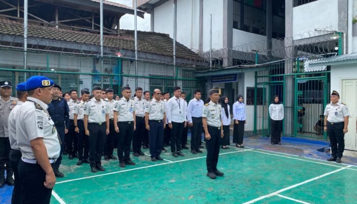Lapas Kelas III Surulangun Rawas Gelar Razia Kamar Hunian dan Tes Urine Pegawai serta Warga Binaan